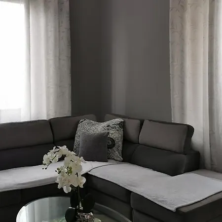 Splendido In Zona Apartment *